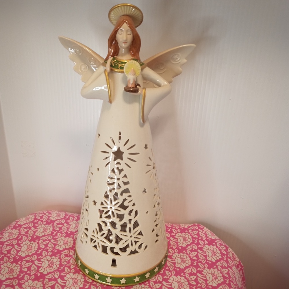 12” Ceramic Angel, Color Changing Light